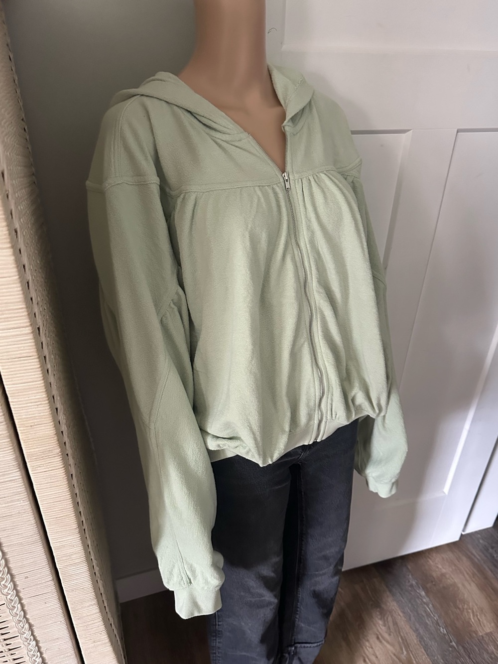 Aerie Zipup Hoodie - Picture 3 of 9